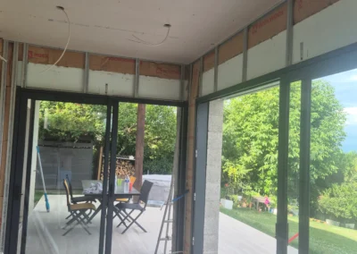 Isolation des murs et préparation des menuiseries