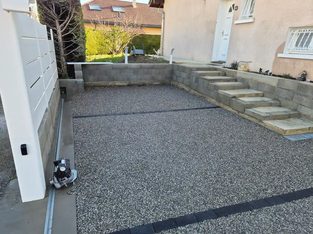 Béton désactivé à Segny dans le Pays de Gex